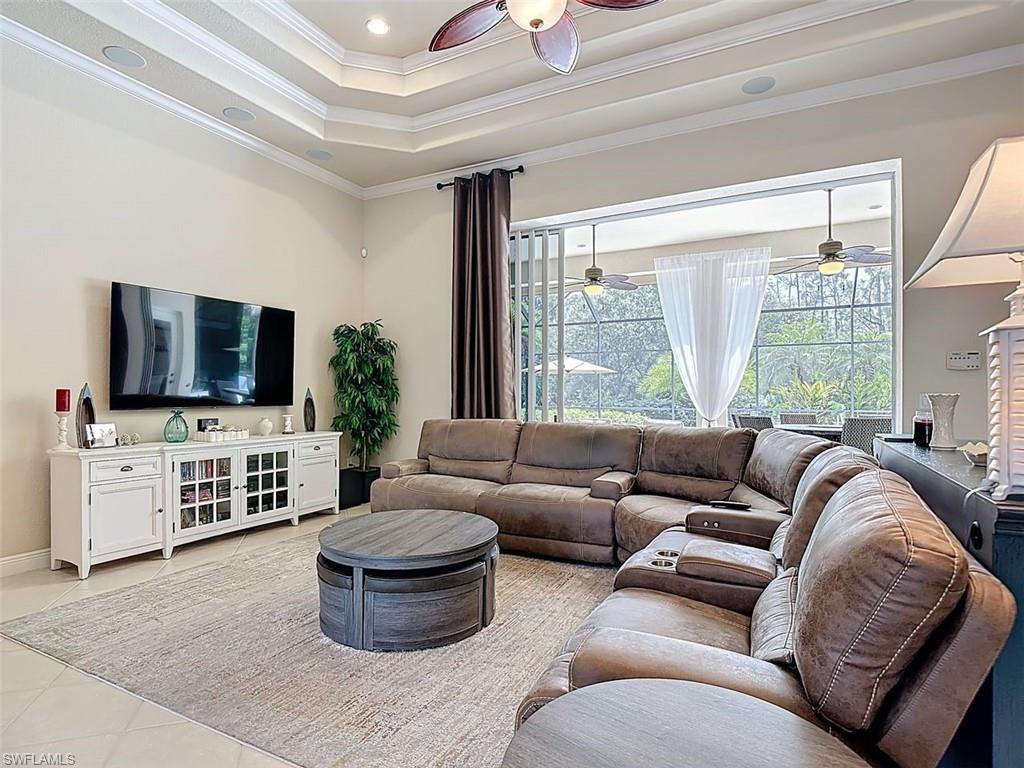 THE ENCLAVE - Residential