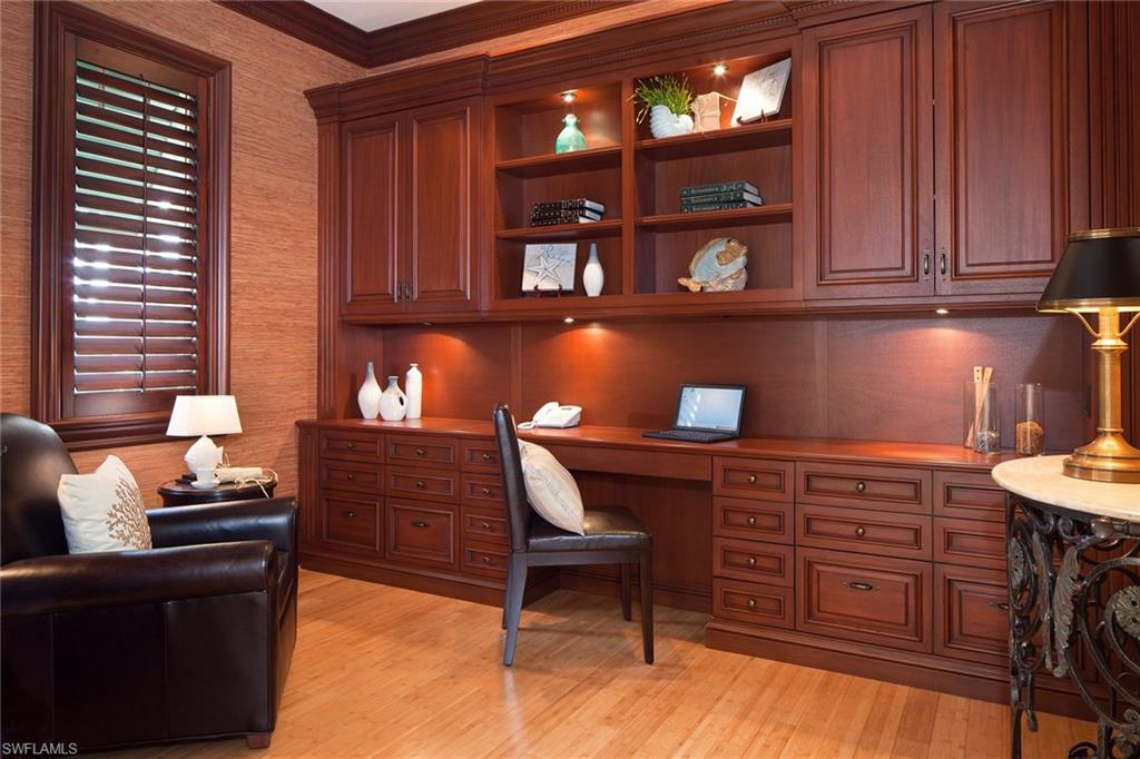 OLDE NAPLES - Residential