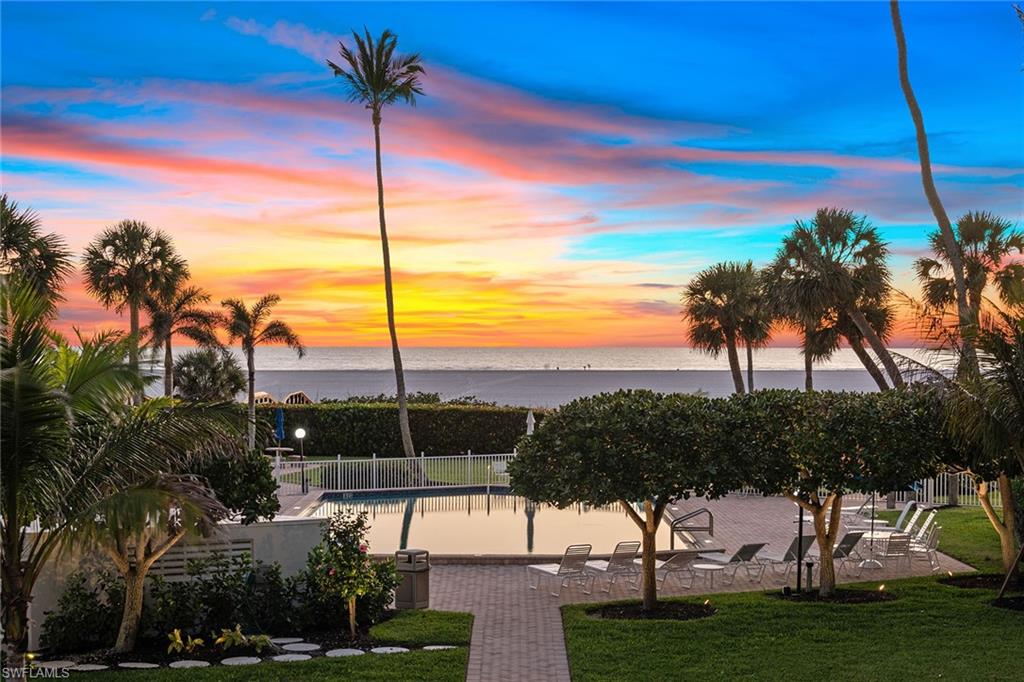 SUNSET HOUSE - Residential