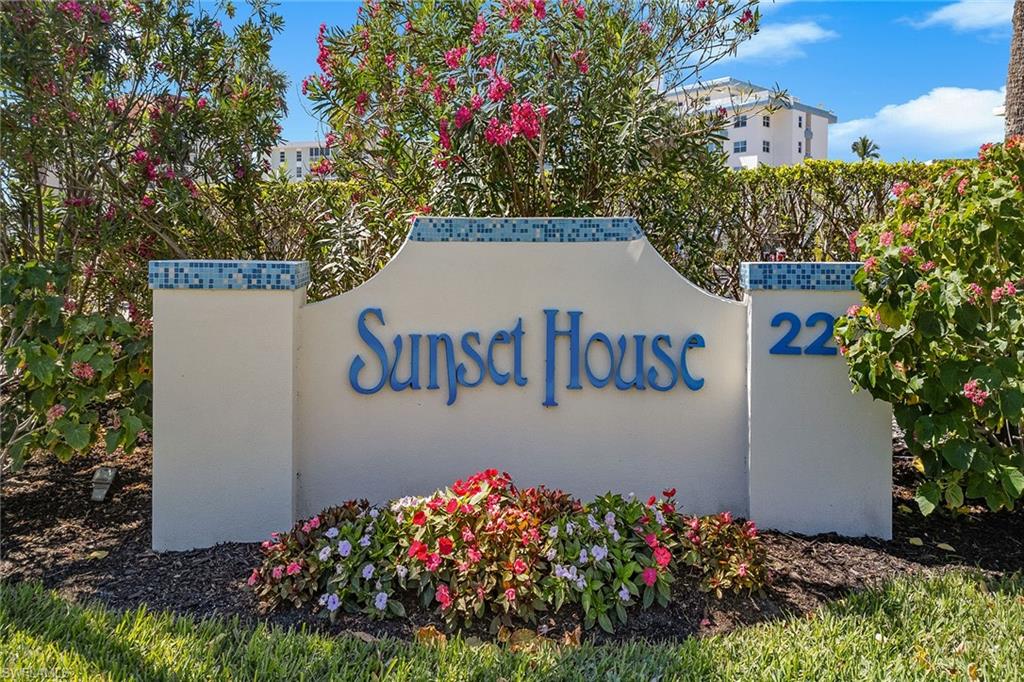 SUNSET HOUSE - Residential