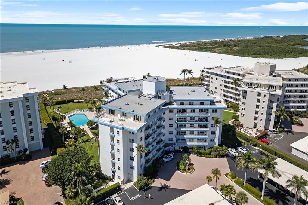 SUNSET HOUSE - Residential