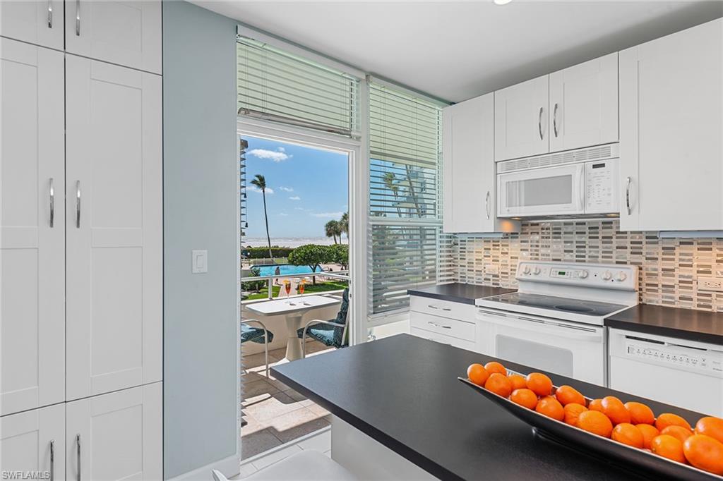 SUNSET HOUSE - Residential