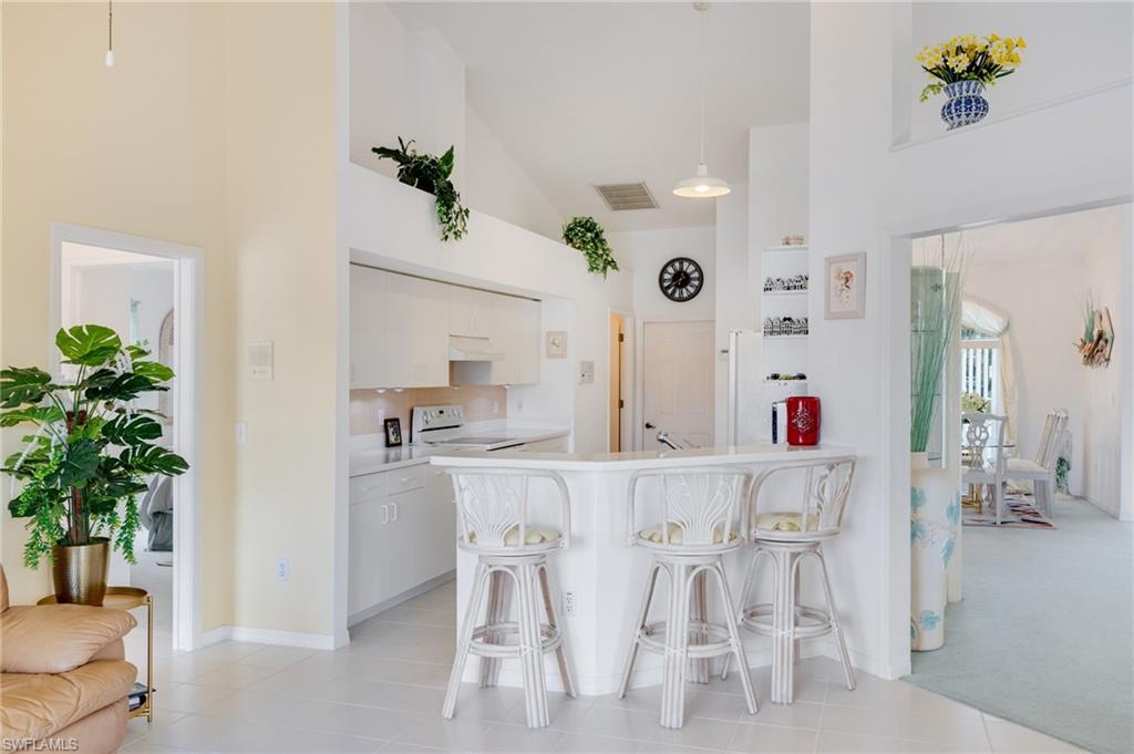 CROWN POINTE EAST - Residential