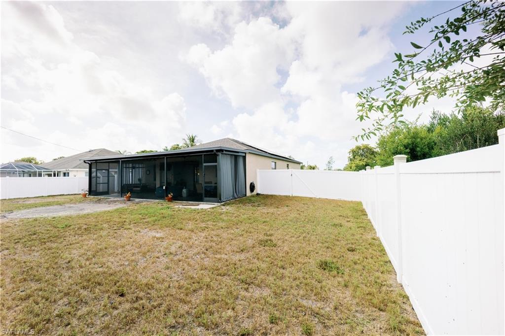 CAPE CORAL - Residential