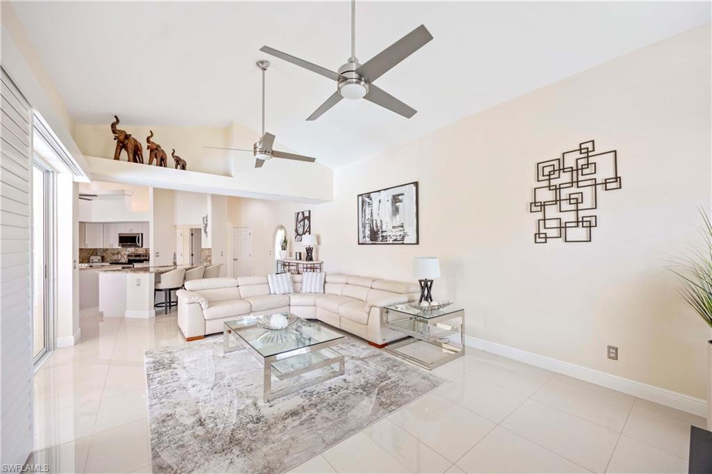 VANDERBILT LAKES - Residential