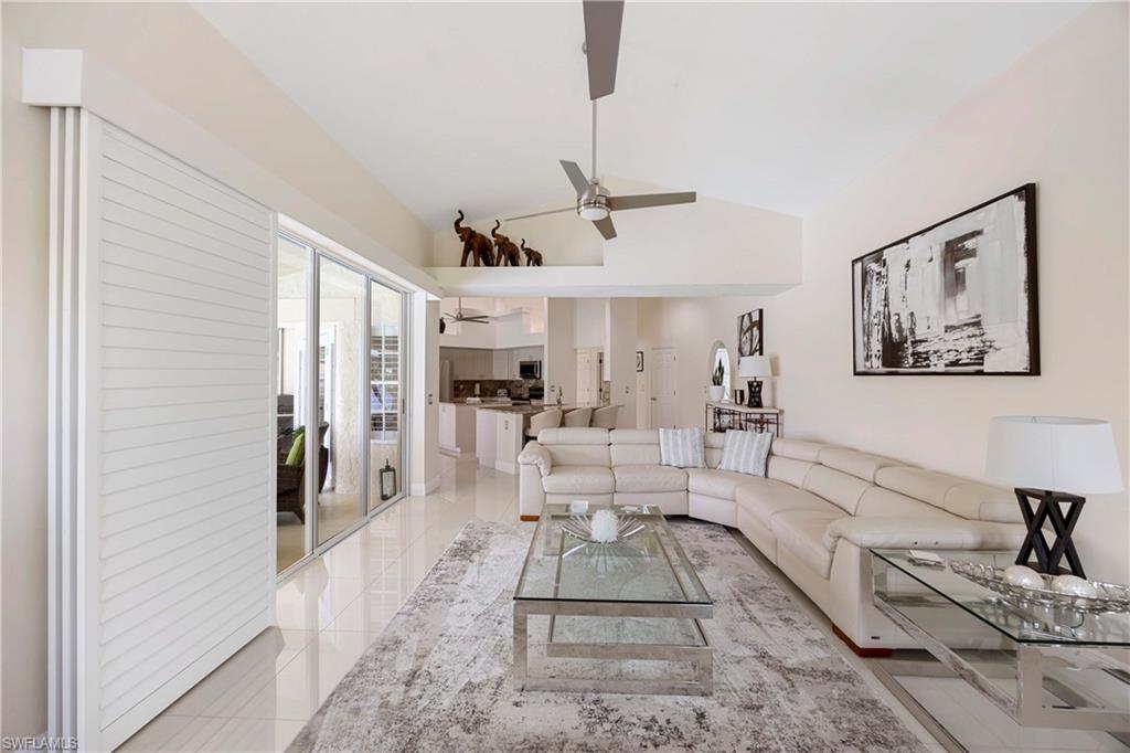 VANDERBILT LAKES - Residential