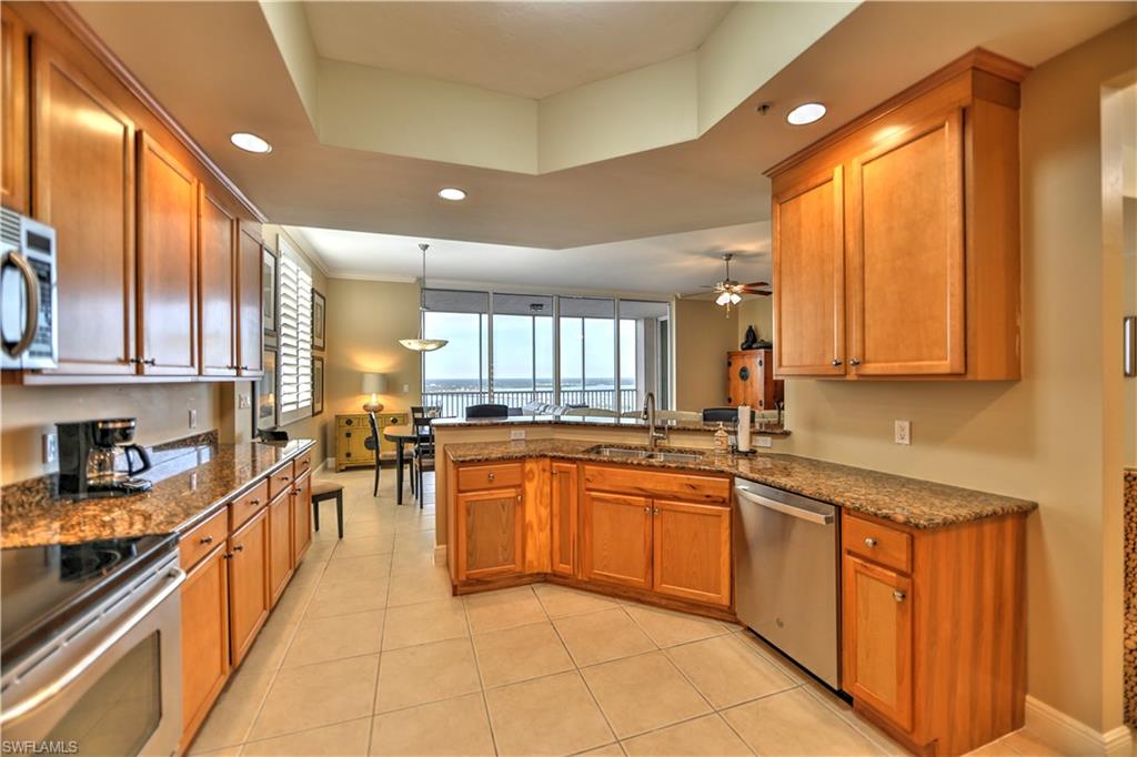 HIGH POINT PLACE - Residential Lease