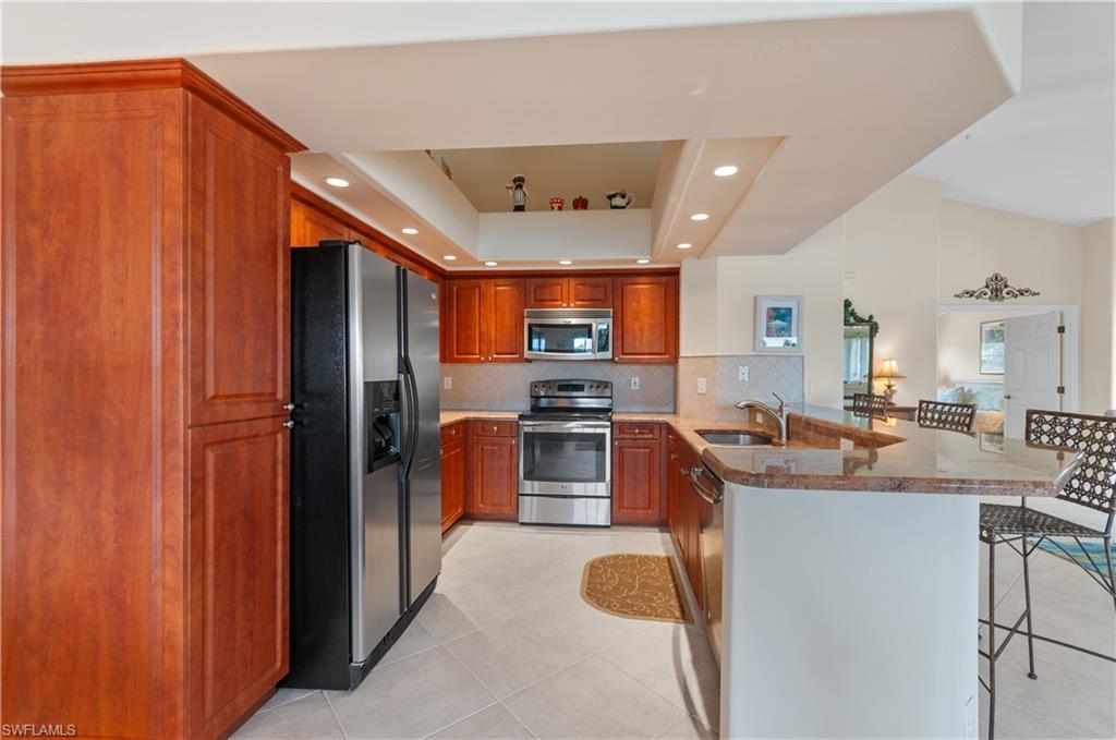 WEDGEWOOD FOUNTAIN - Residential