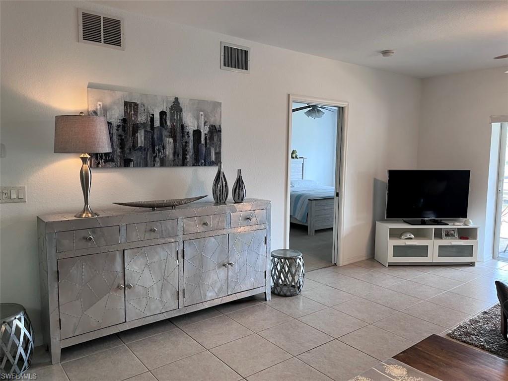 PALM BREEZE - Residential