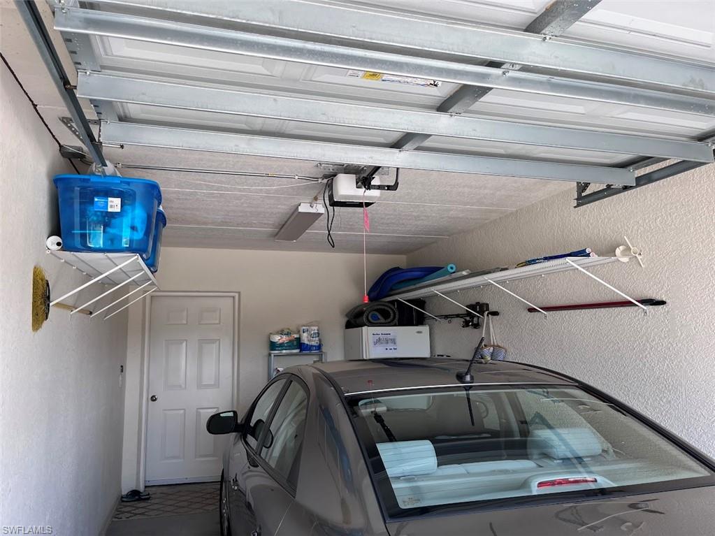 PALM BREEZE - Residential