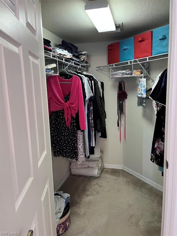 PALM BREEZE - Residential