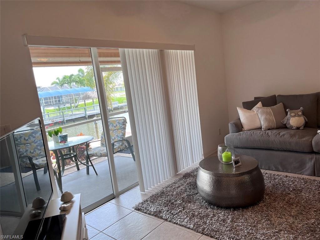 PALM BREEZE - Residential