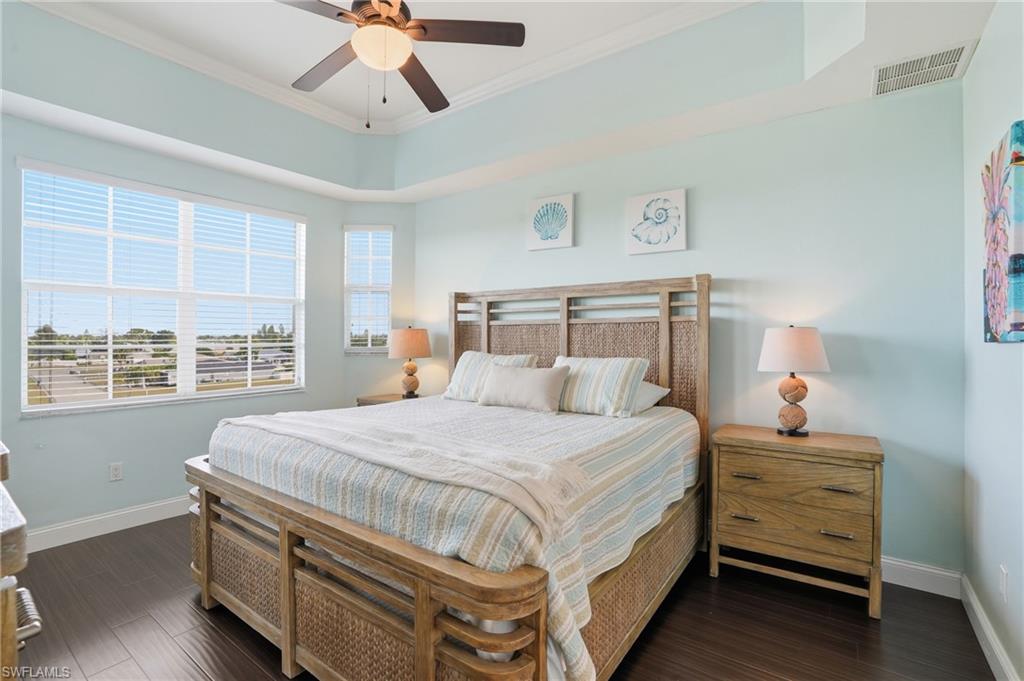 ISLAND COVE OF CAPE CORAL - Residential