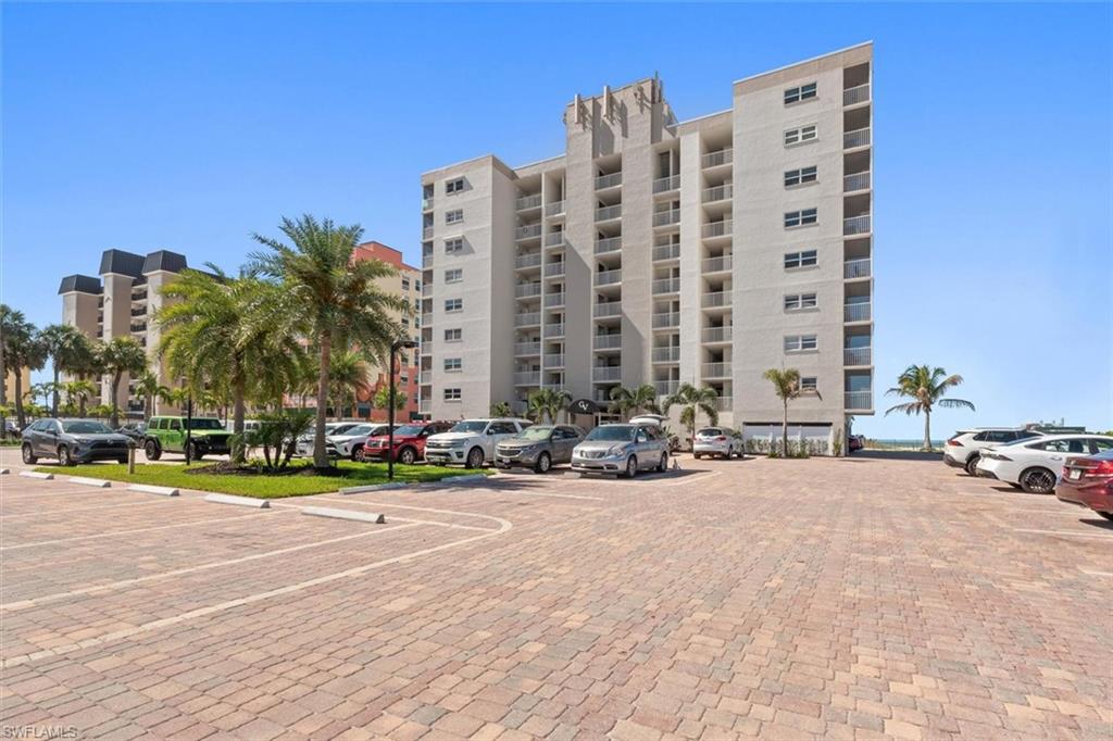 GATEWAY VILLAS - Residential