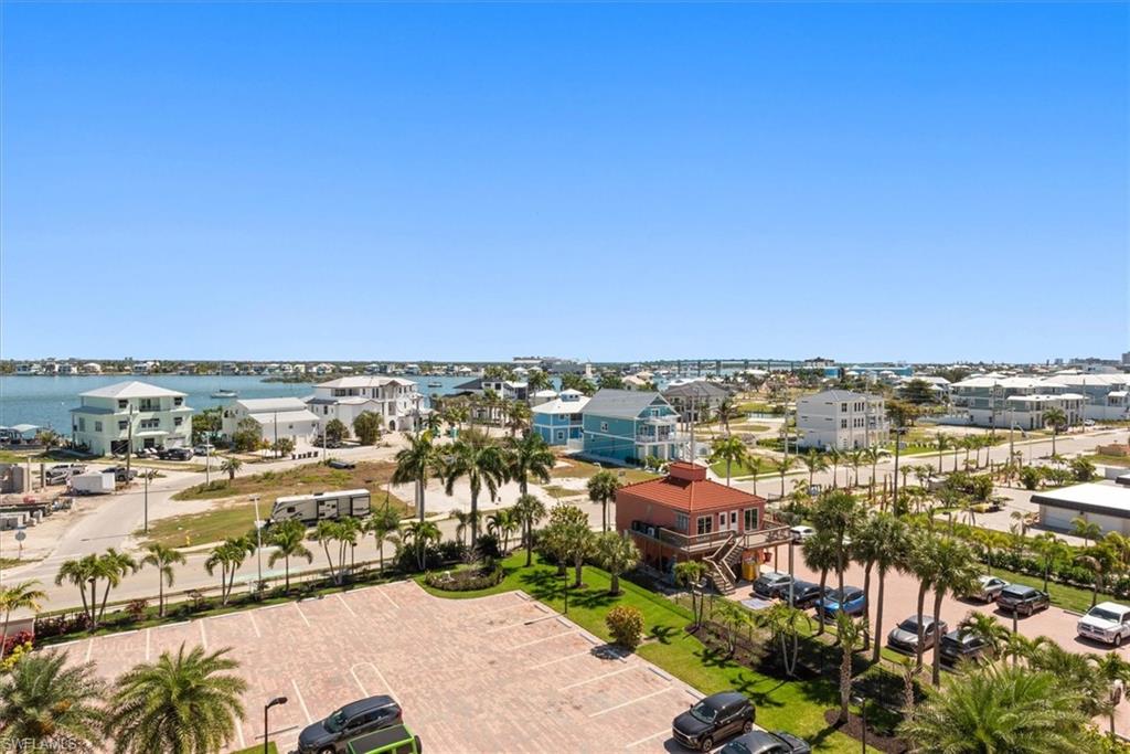 GATEWAY VILLAS - Residential