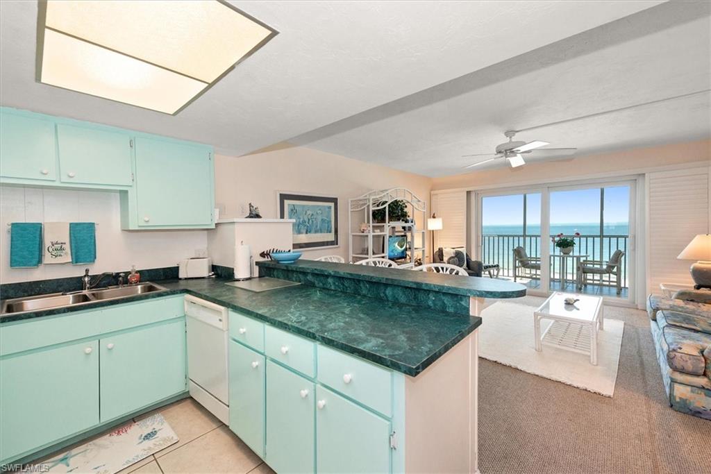 GATEWAY VILLAS - Residential