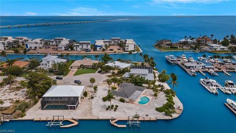761 Limpet DR SANIBEL FL 33957