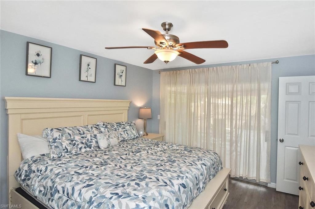 FOXMOOR LAKES - Residential