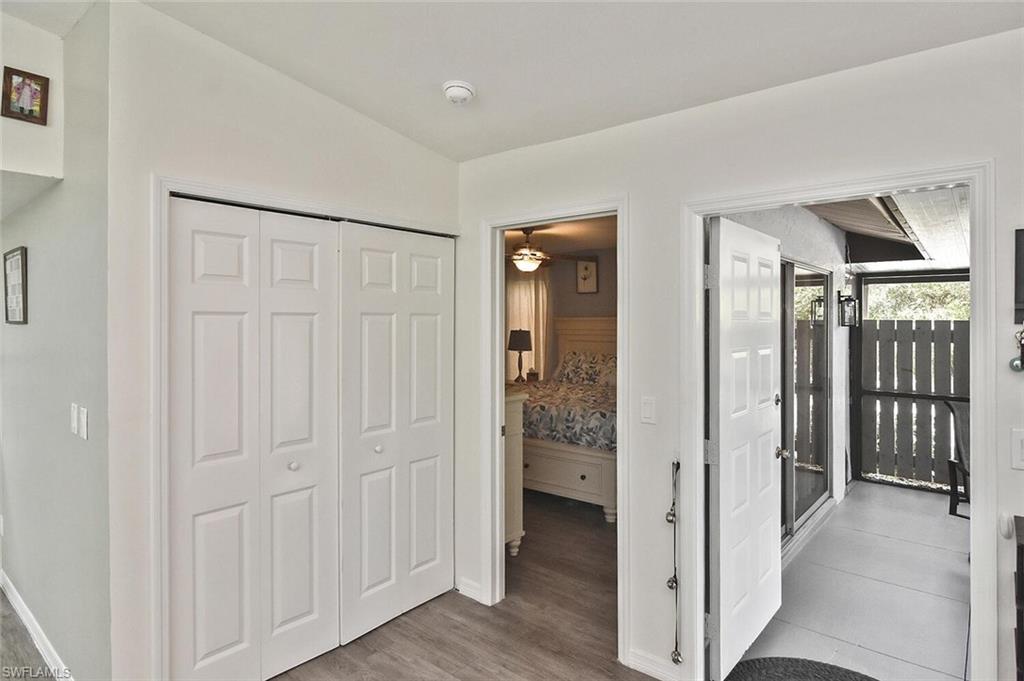 FOXMOOR LAKES - Residential