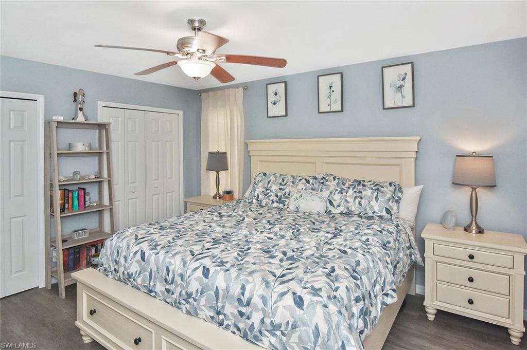 FOXMOOR LAKES - Residential