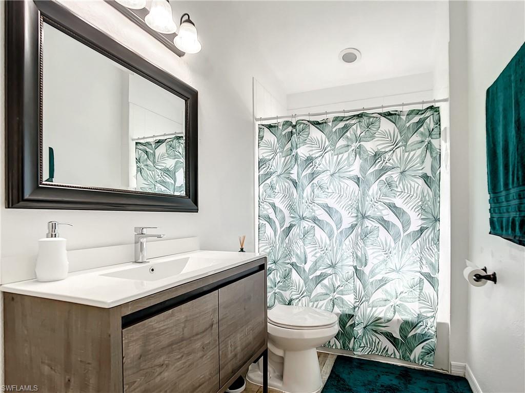 GOLDEN GATE ESTATES - Residential Lease