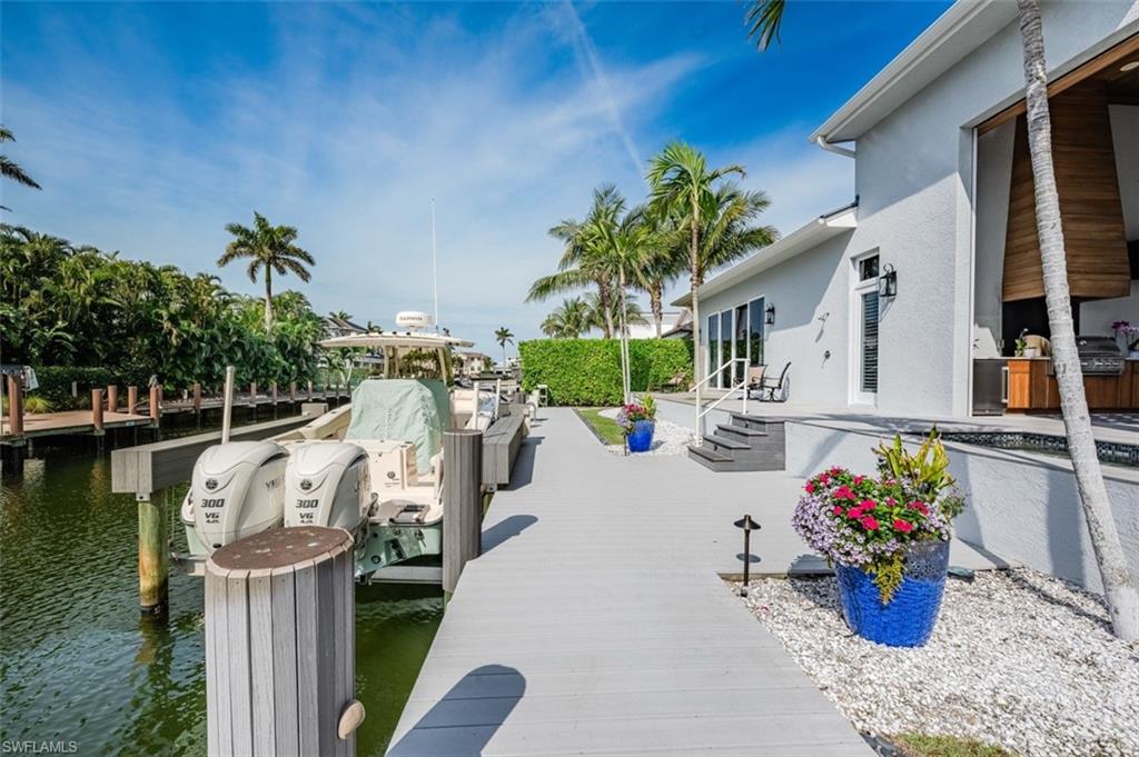 ROYAL HARBOR - Residential