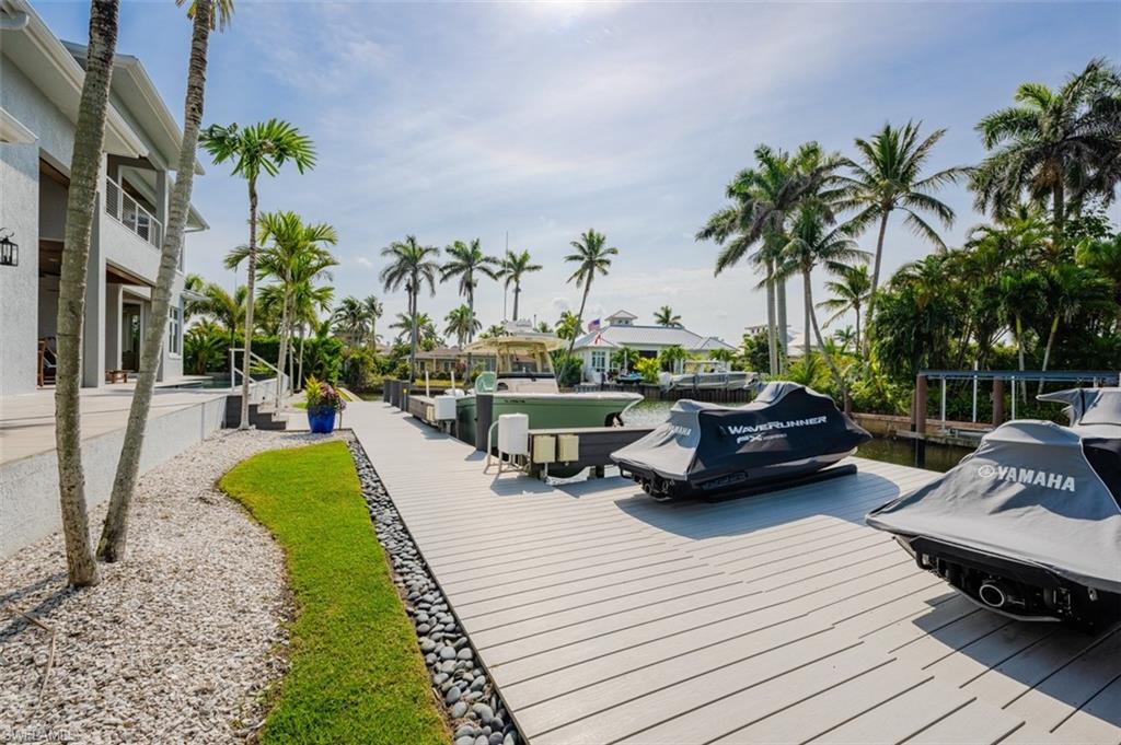 ROYAL HARBOR - Residential