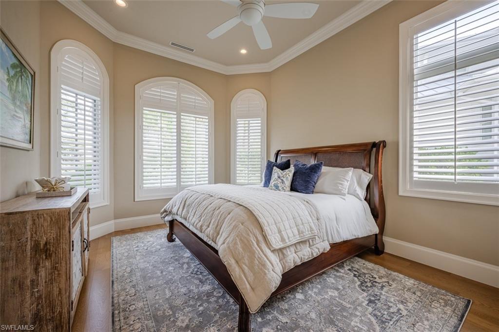 ROYAL HARBOR - Residential