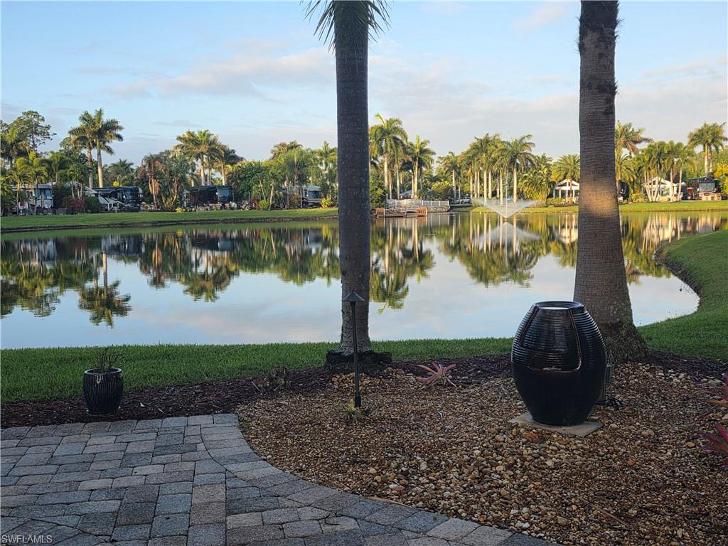 RIVERBEND MOTORCOACH RESORT - Land