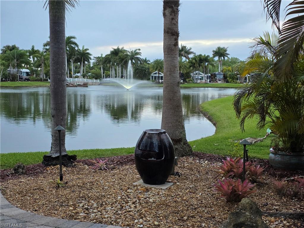 RIVERBEND MOTORCOACH RESORT - Land