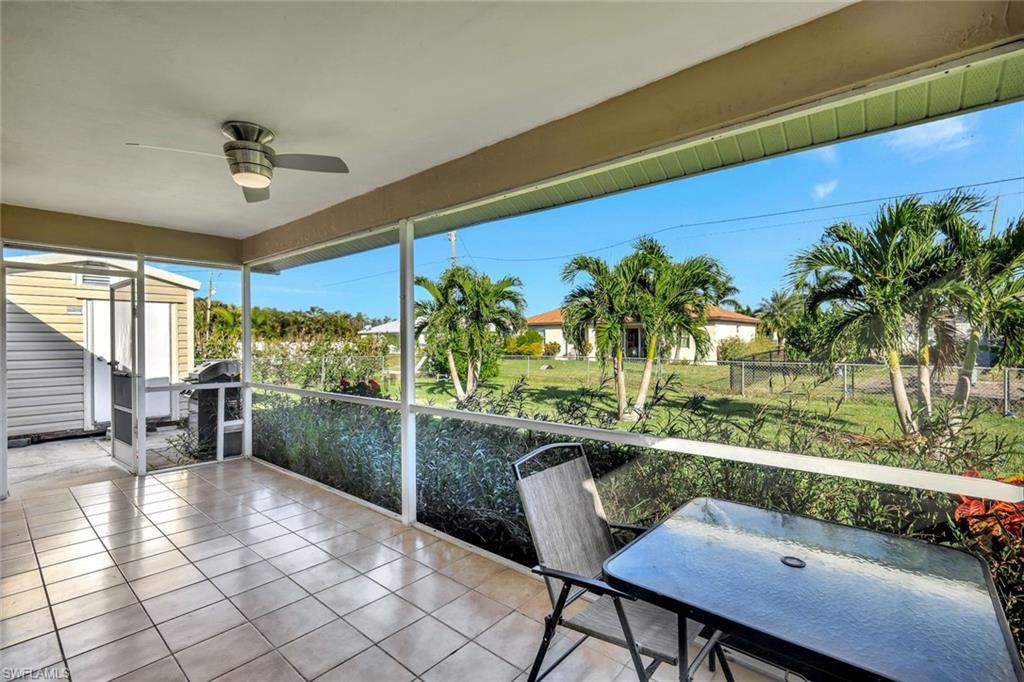 CAPE CORAL - Residential