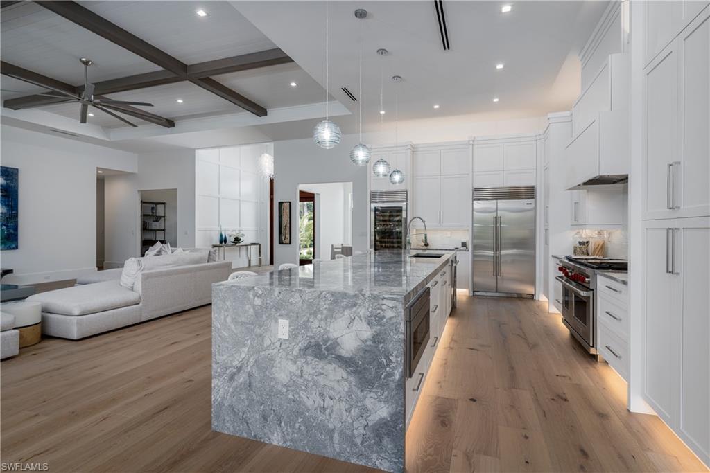 PARK SHORE - Residential