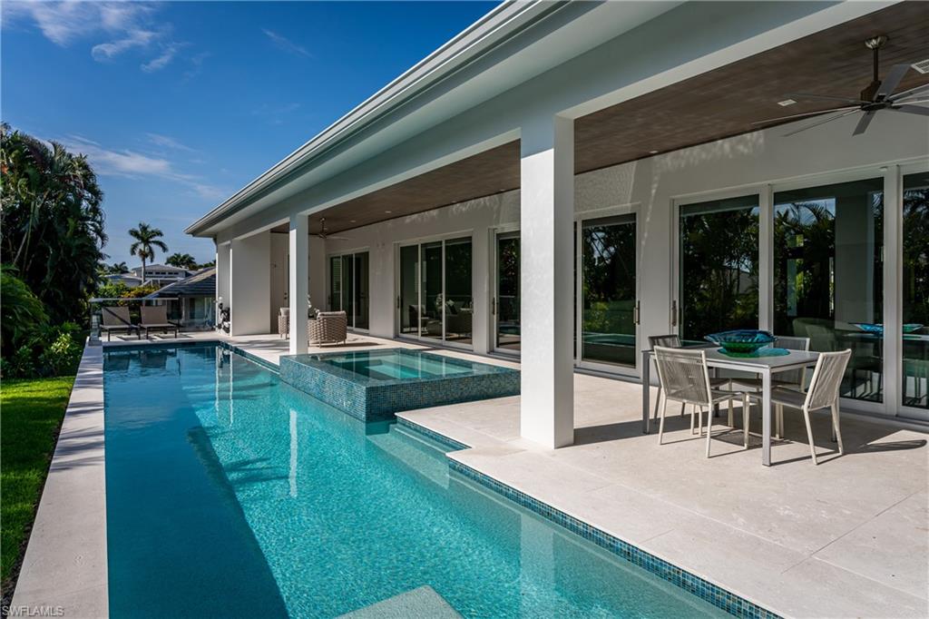 PARK SHORE - Residential