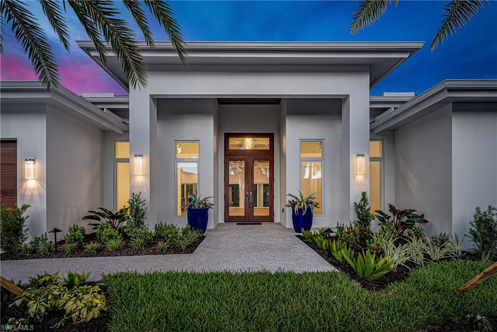 PARK SHORE - Residential