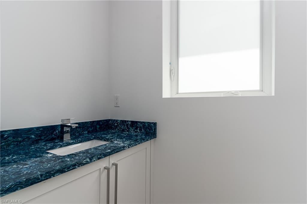 PARK SHORE - Residential