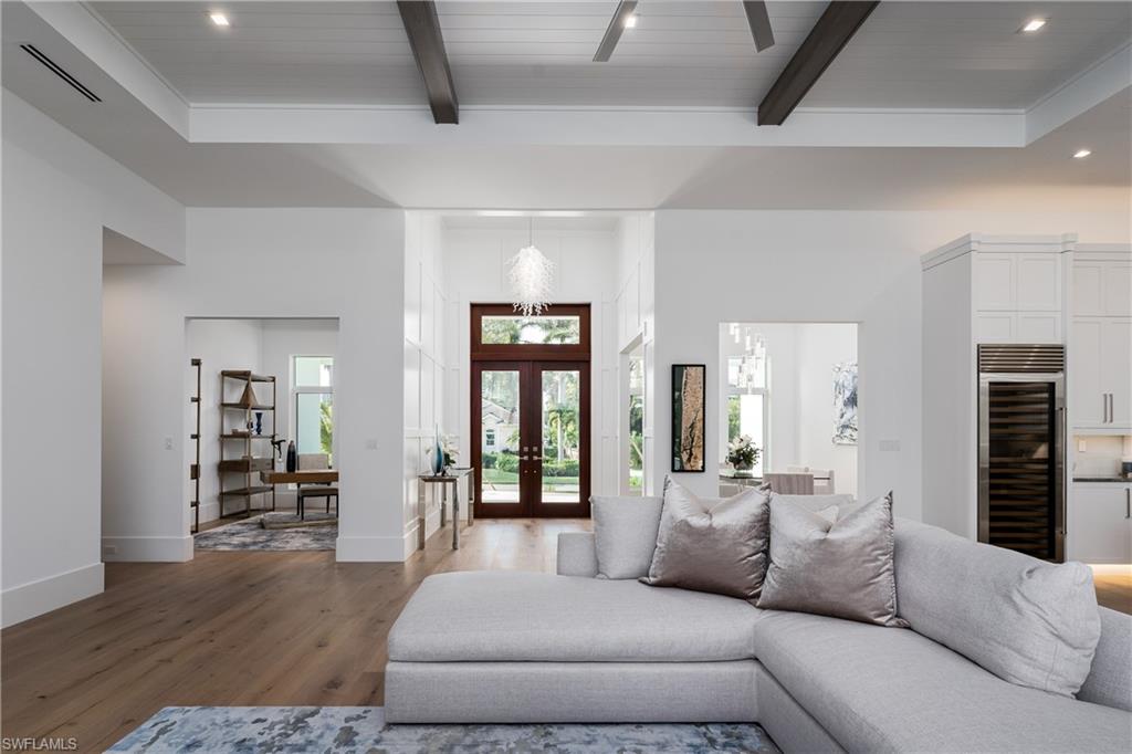 PARK SHORE - Residential