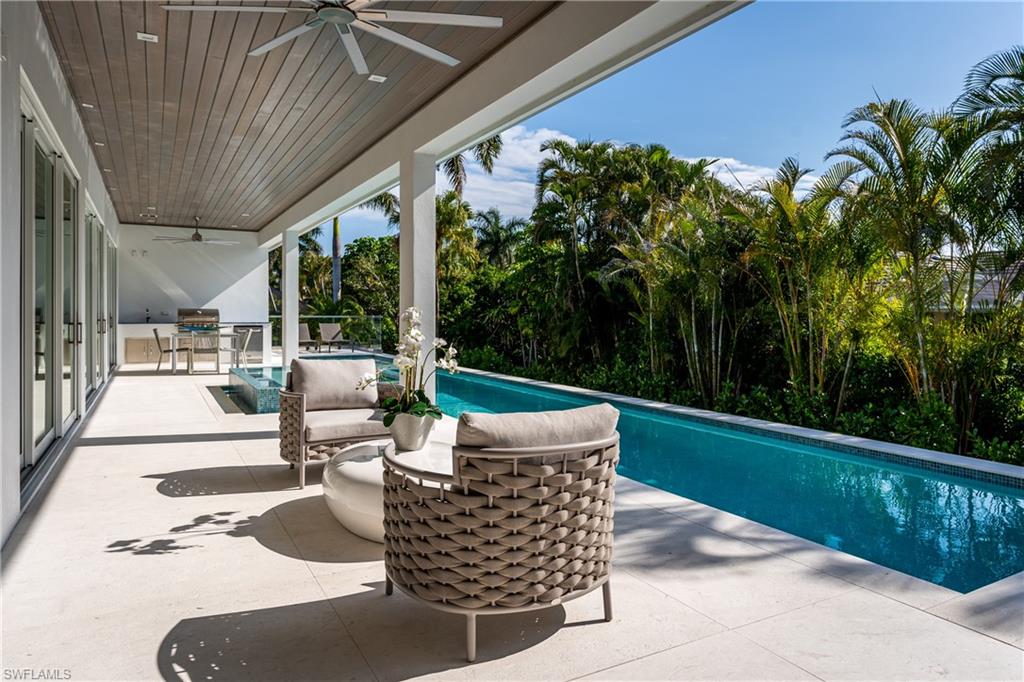 PARK SHORE - Residential