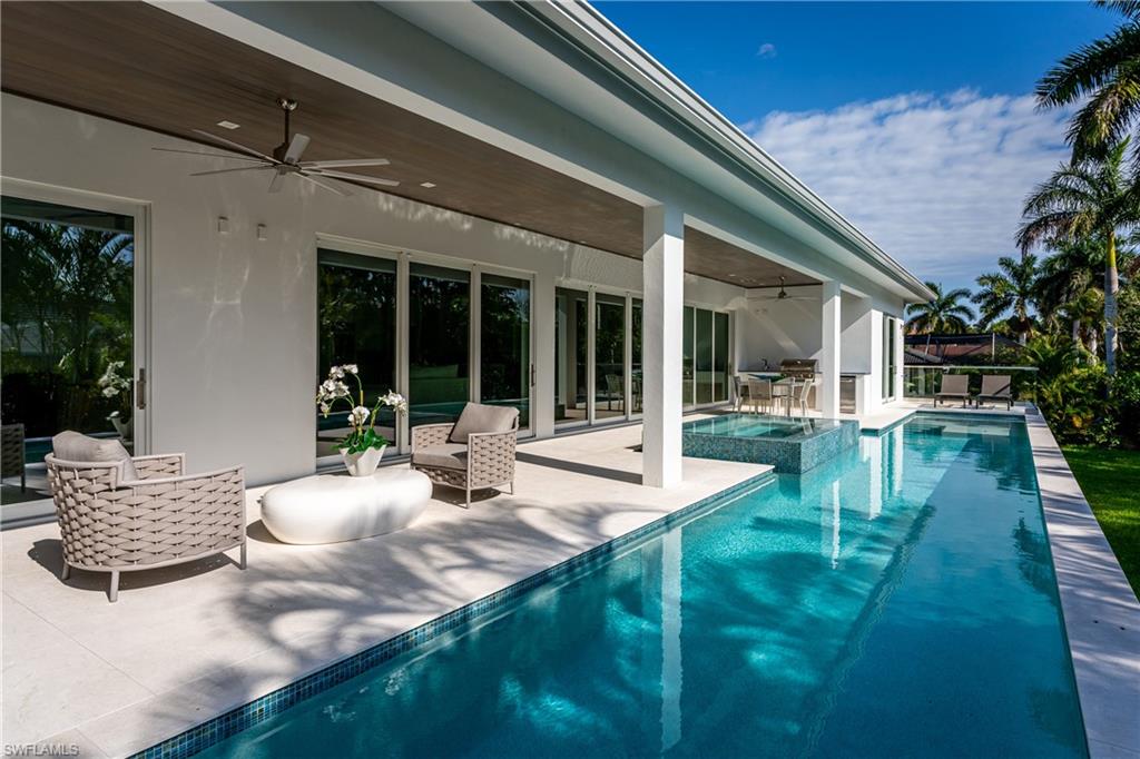 PARK SHORE - Residential