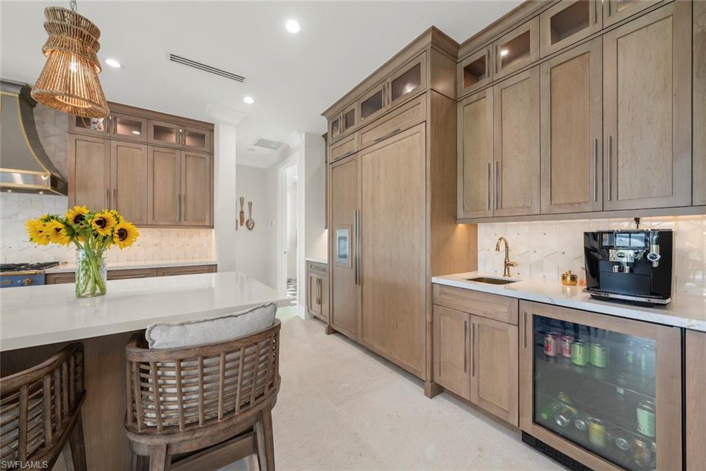 BEACHVIEW COUNTRY CLUB ESTATES - Residential