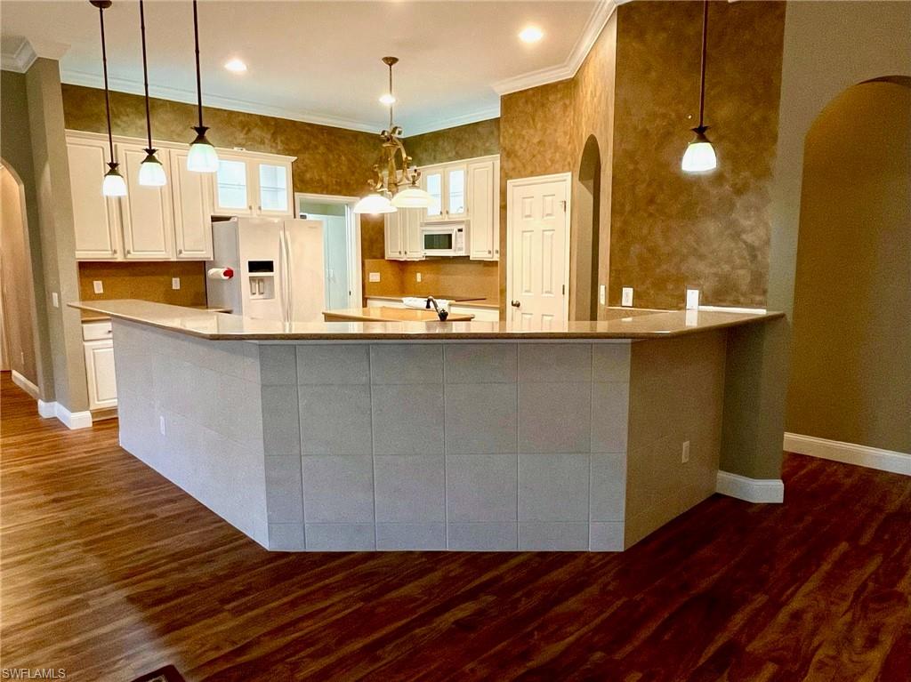 DANFORTH LAKES - Residential