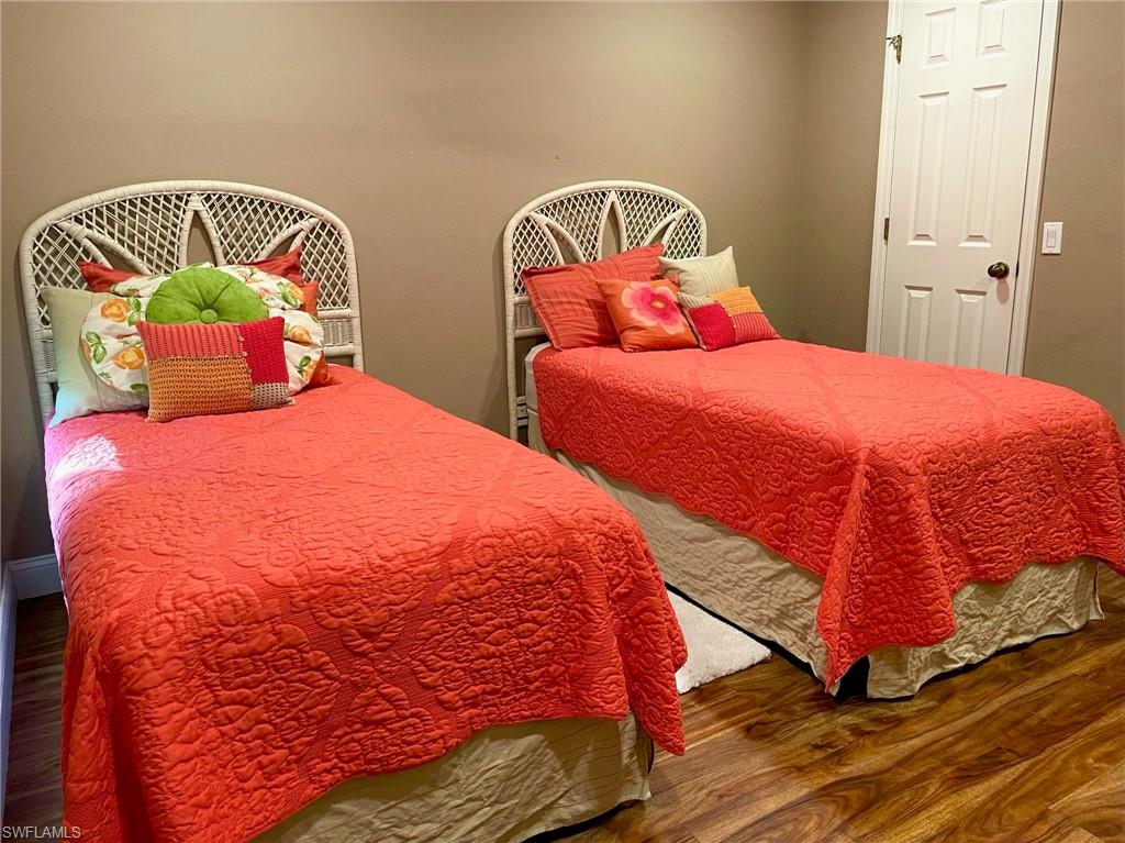 DANFORTH LAKES - Residential