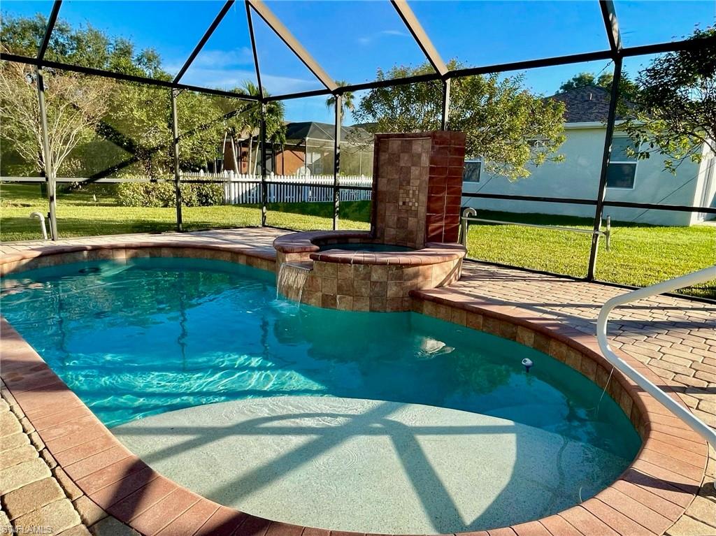 DANFORTH LAKES - Residential