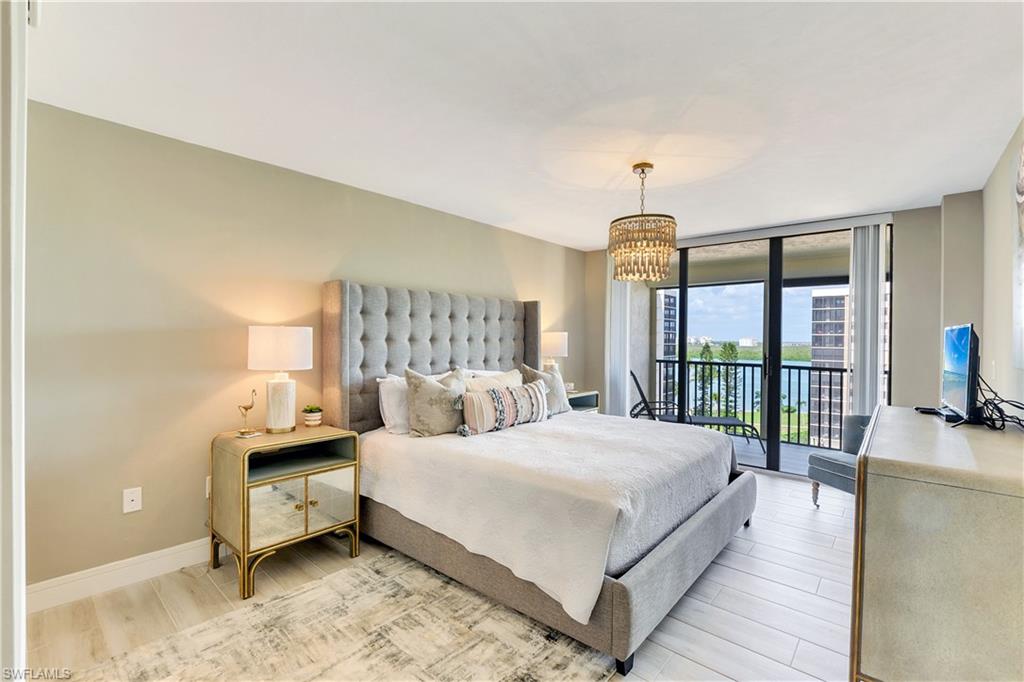 VANDERBILT SURF COLONY - Residential