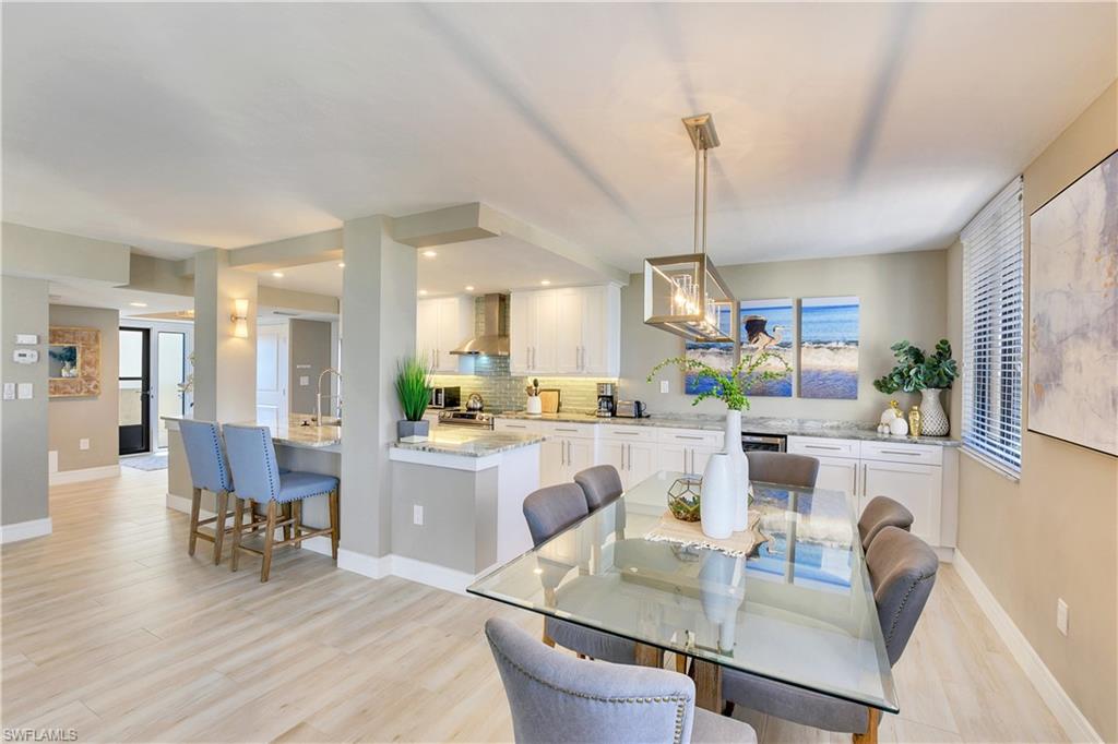 VANDERBILT SURF COLONY - Residential