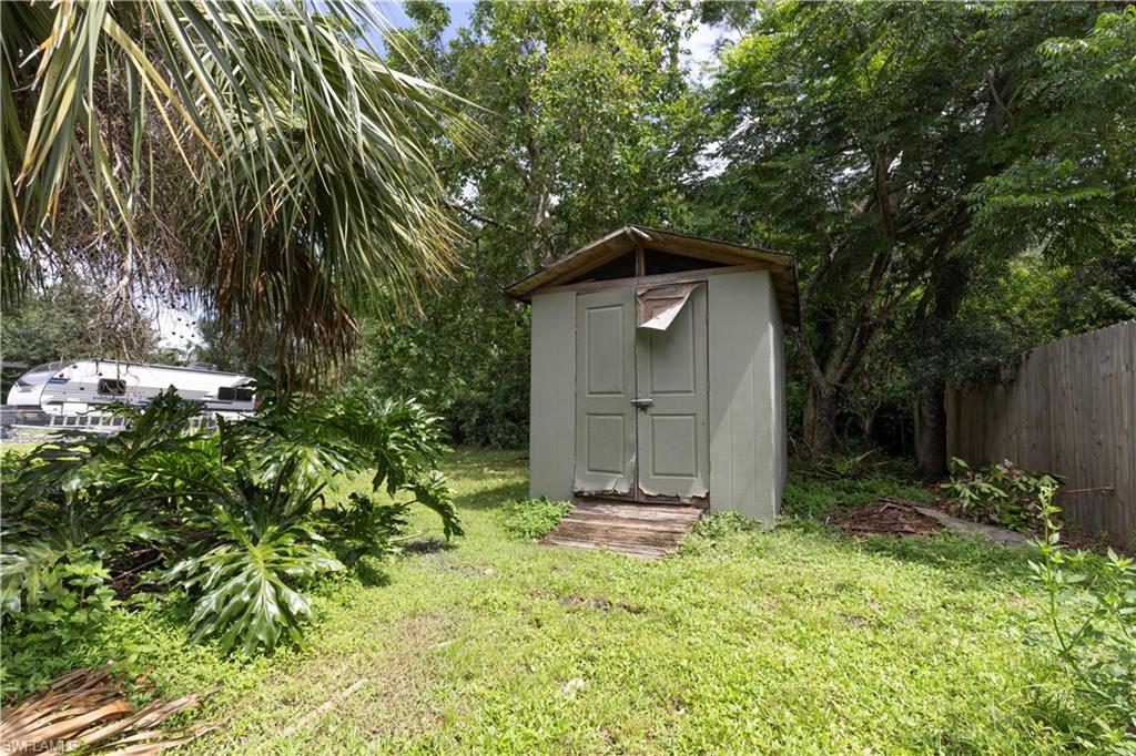 NORTH FORT MYERS - Residential