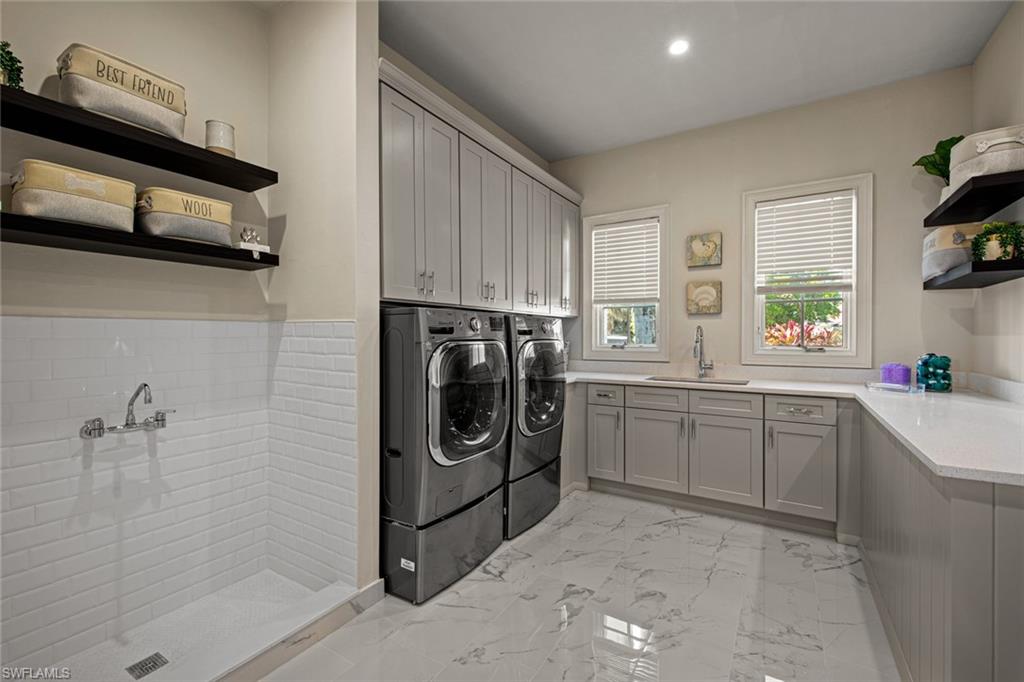 QUAIL WEST - Residential