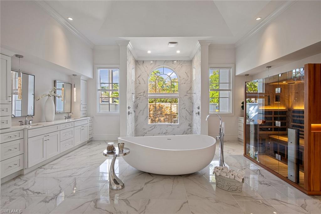 QUAIL WEST - Residential