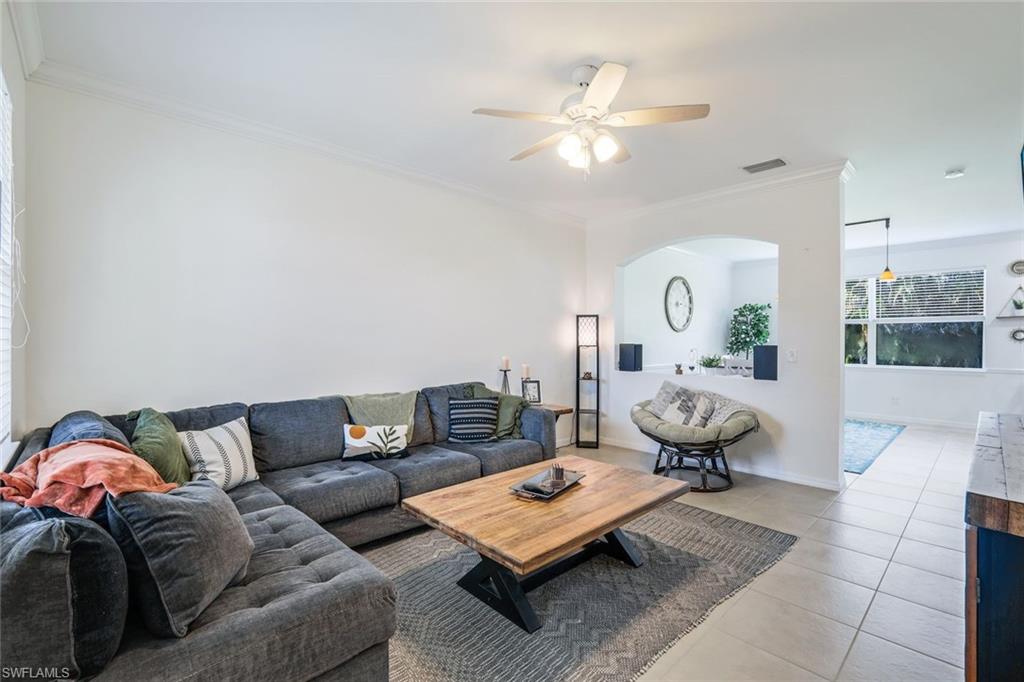 PROMENADE EAST - Residential