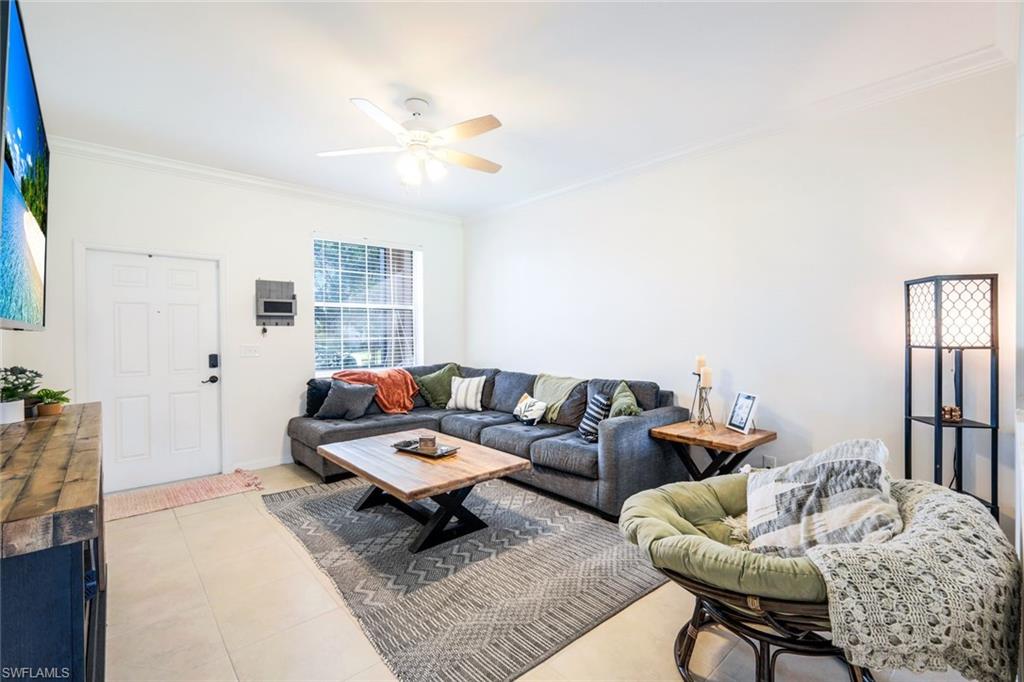 PROMENADE EAST - Residential