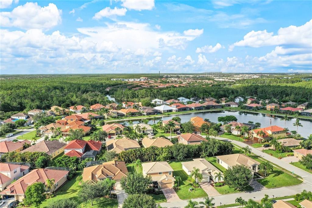 PROMENADE EAST - Residential